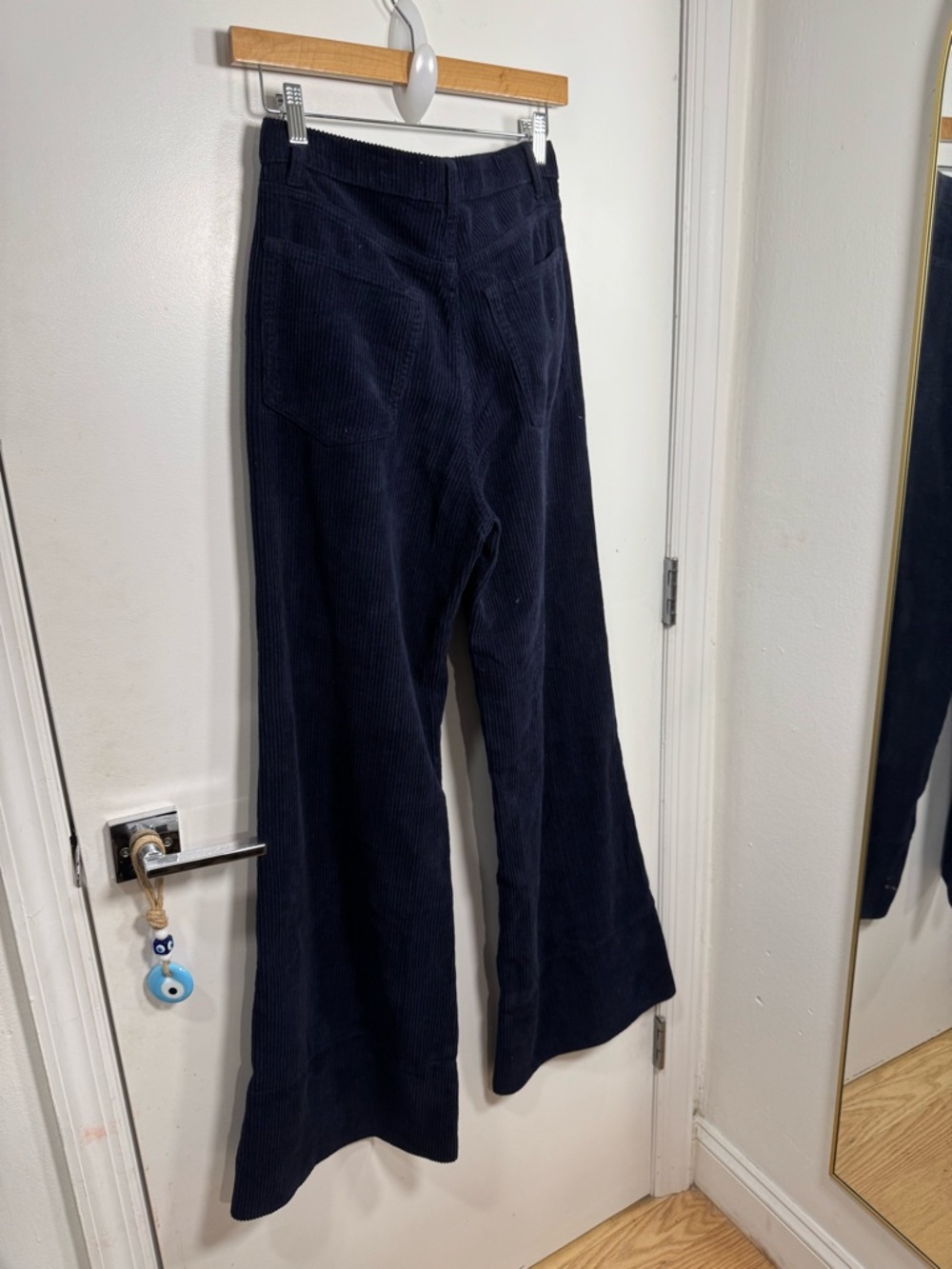Nwt reformation Penney high rise corduroy pants / size 27 - Picture 4 of 5